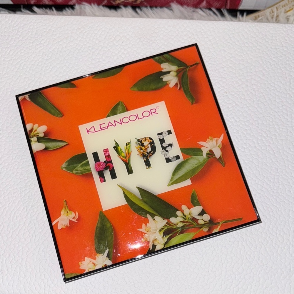 KleanColor Hype Eyeshadow Palette